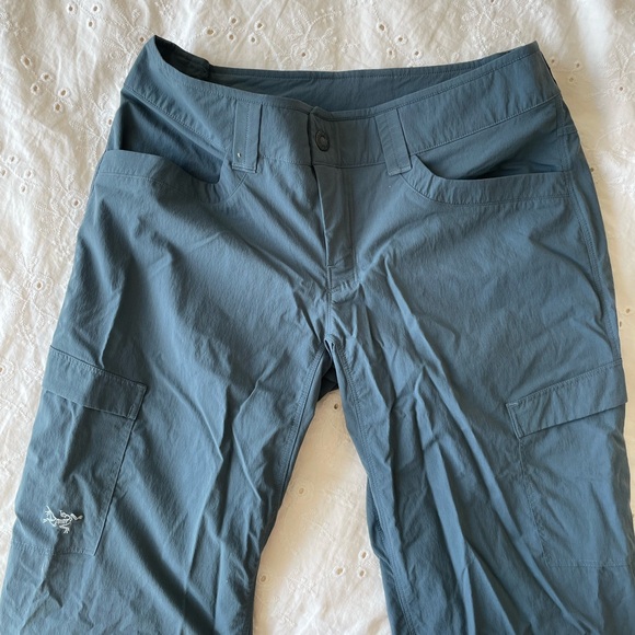 Arcteryx women’s soft shell nylon pants - Picture 1 of 5